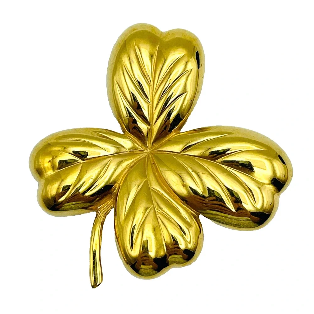 Classic Monet Gold Tone Lucky Four Leaf Clover Shamrock Brooch 2 in Pin Vintage